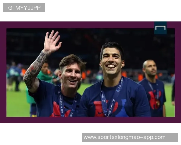 梅西与苏亚雷斯同框亮相迈阿密国际启程前往厄瓜多尔的精彩瞬间